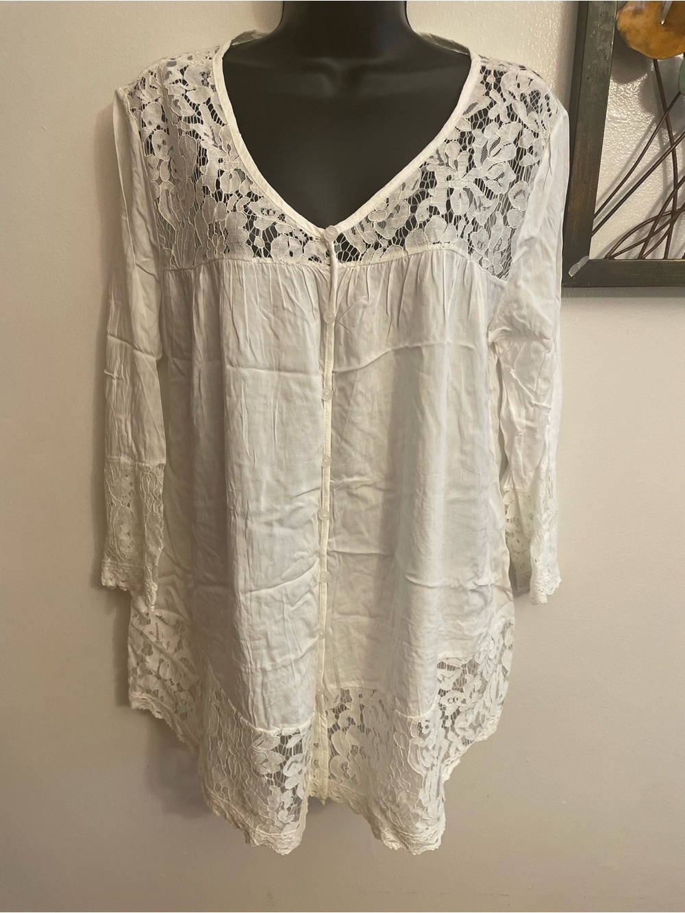 New Direction Women's White Lace-Trim V-Neck Tunic Top Size Large